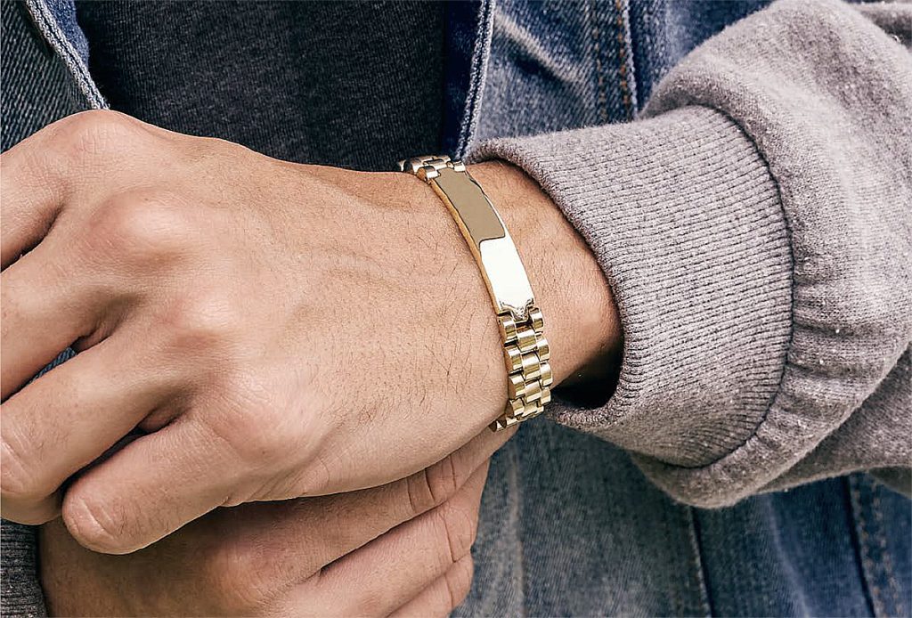 Pulso Titán en oro laminado